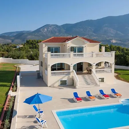 Anna Rebecca Villa Pesádha